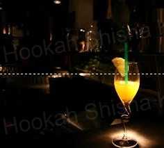 thư giãn với một bình shisha trong yên tĩnh